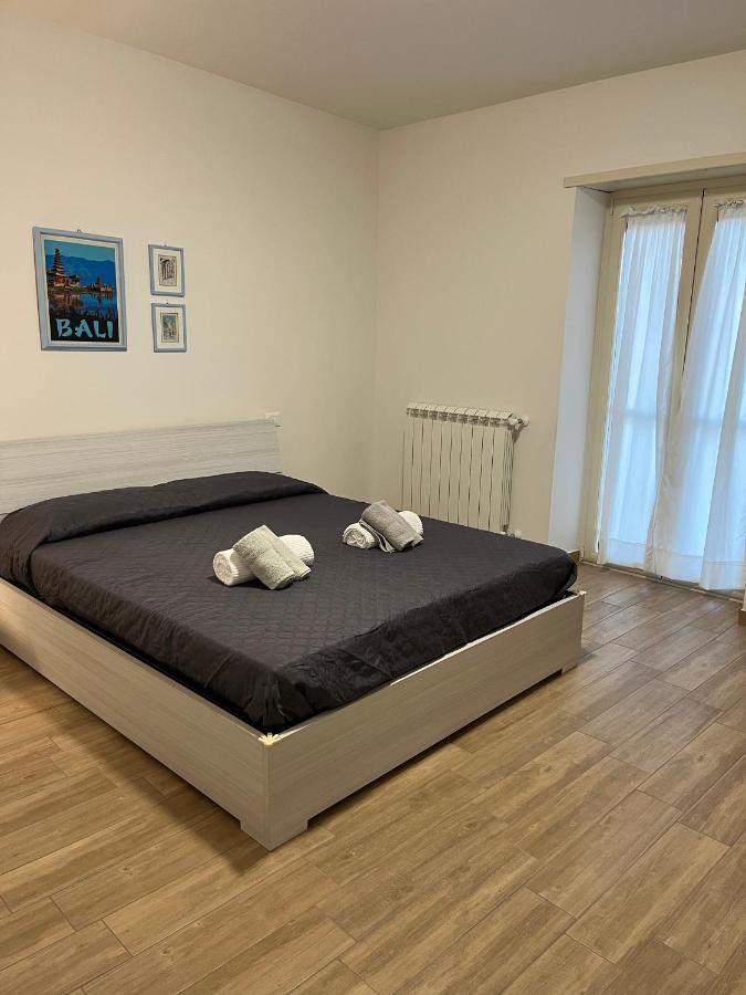 Bed&Breakfast Del Viaggiatore Fondi Buitenkant foto