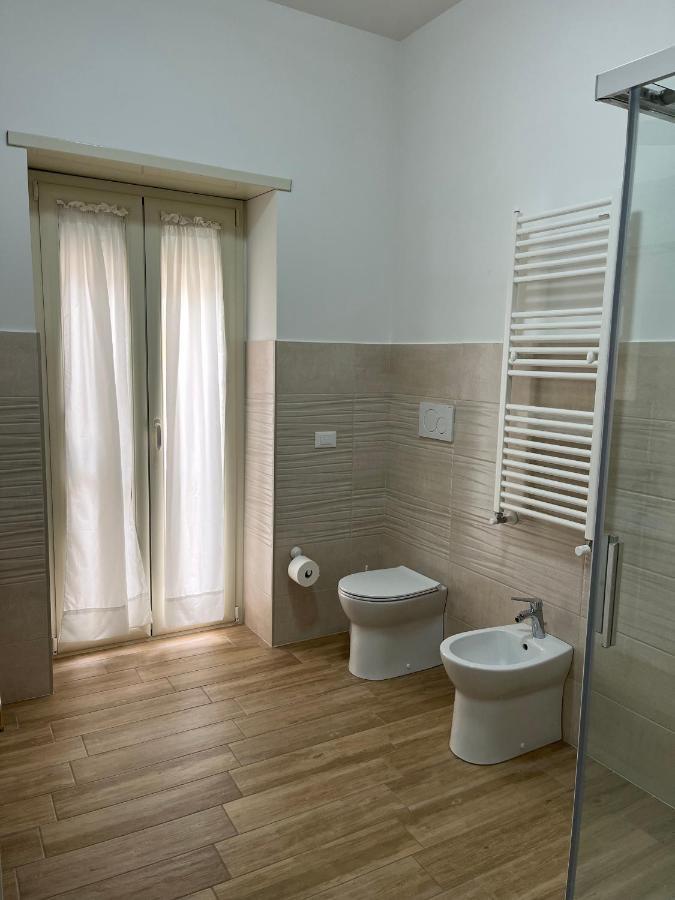 Bed&Breakfast Del Viaggiatore Fondi Buitenkant foto
